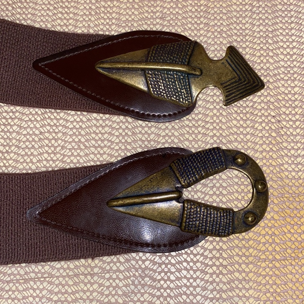 Vintage Omega Brown Utility belt with brass arrow head closure - Picture 5 of 8